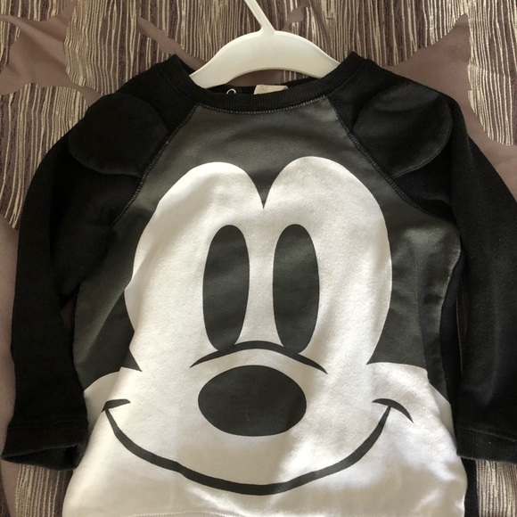 Sweatshirts; All for $25 - Picture 6 of 8